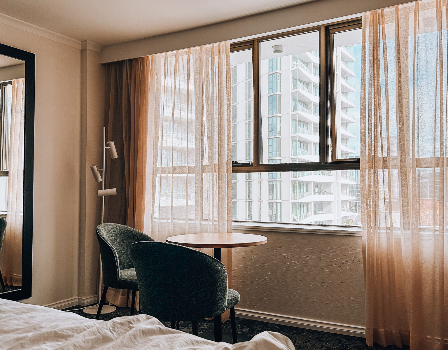 Newcastle family getaway near the harbour